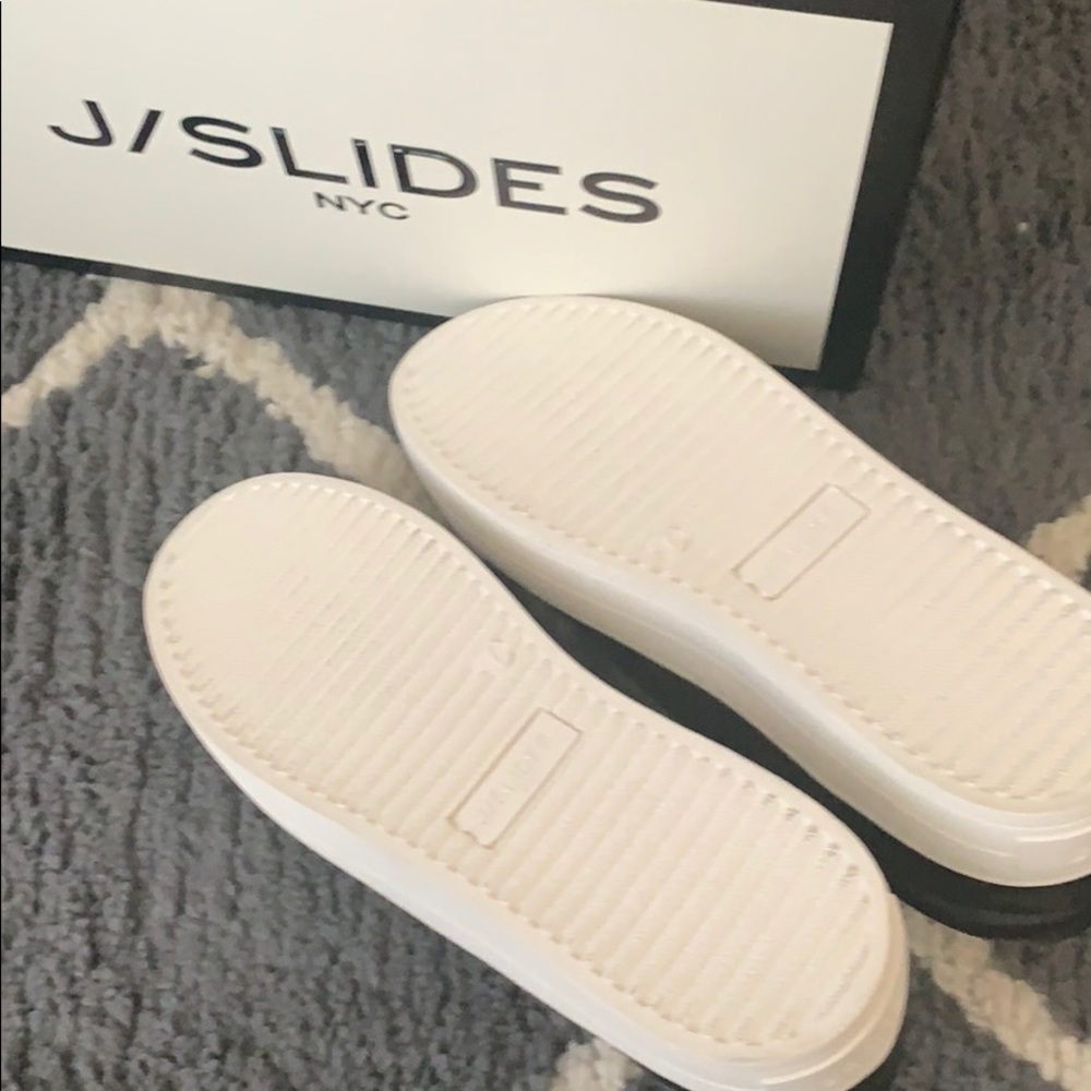 🖤NEW🖤 J/Slides Heidi Leather Sneaker - Picture 2 of 3